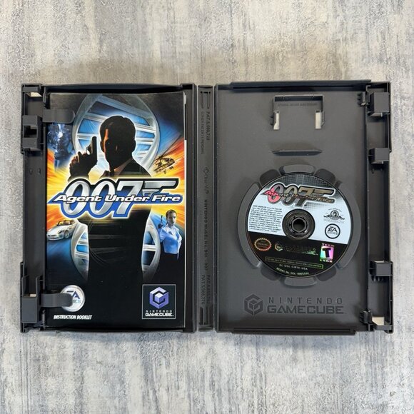 007 Nightfire Nintendo GameCube 2002, Complete in Box, Tested and Working - Picture 3 of 4